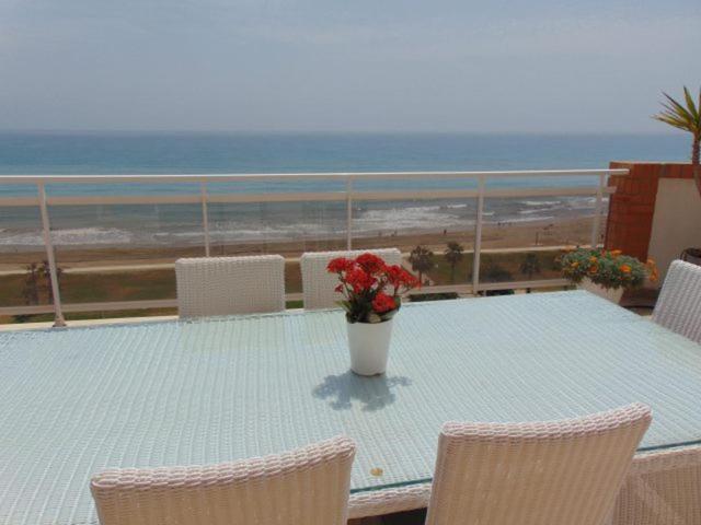 Marina D'Or Beachfront-Vista Al Mar Frontal Oropesa del Mar Buitenkant foto